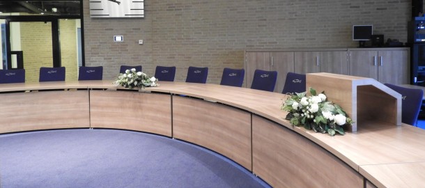 raadzaal.jpg